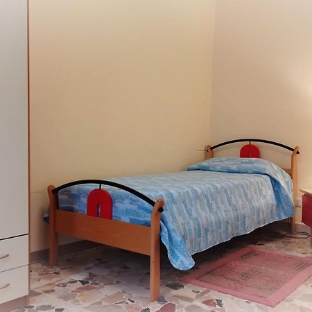 Liz House Daire Caltagirone Dış mekan fotoğraf