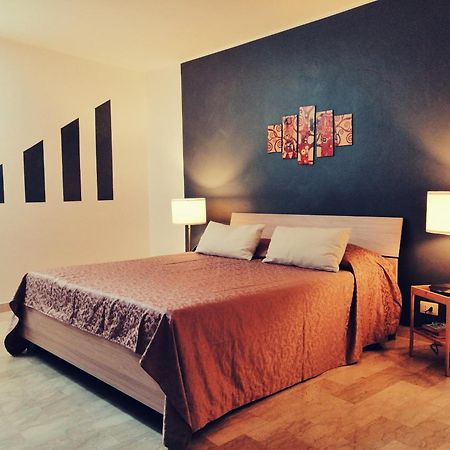 Liz House Daire Caltagirone Dış mekan fotoğraf