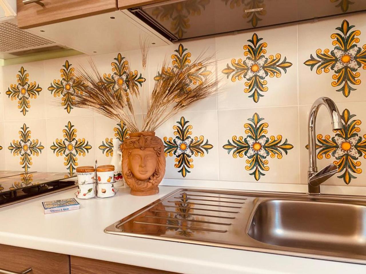 Liz House Daire Caltagirone Dış mekan fotoğraf