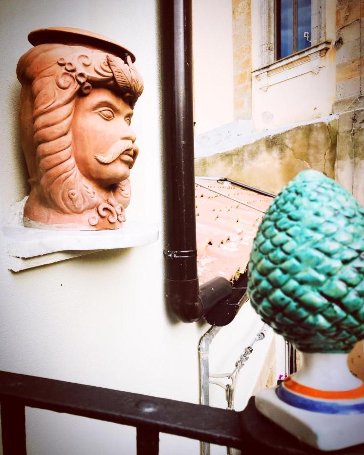 Liz House Daire Caltagirone Dış mekan fotoğraf